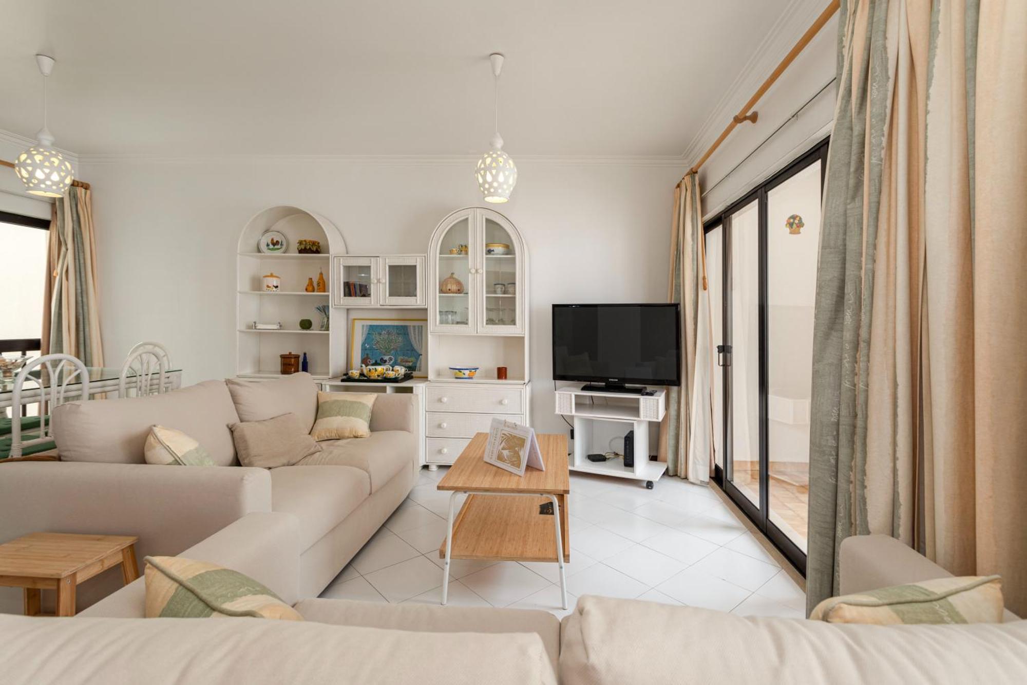 Centralgarve - Great, Bright 2-Bedroom Flat In The Center Of Vilamoura -Topazio Bagian luar foto